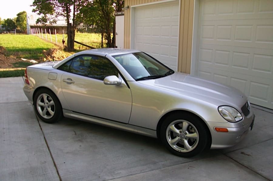 2003 MercedesBenz SLK320 Convertible at Kansas City 2012 as F56