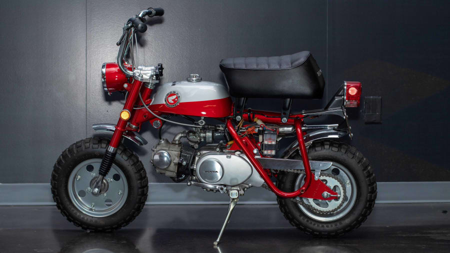 1969 Honda Mini Trail at Las Vegas Motorcycles 2020 as W210 Mecum
