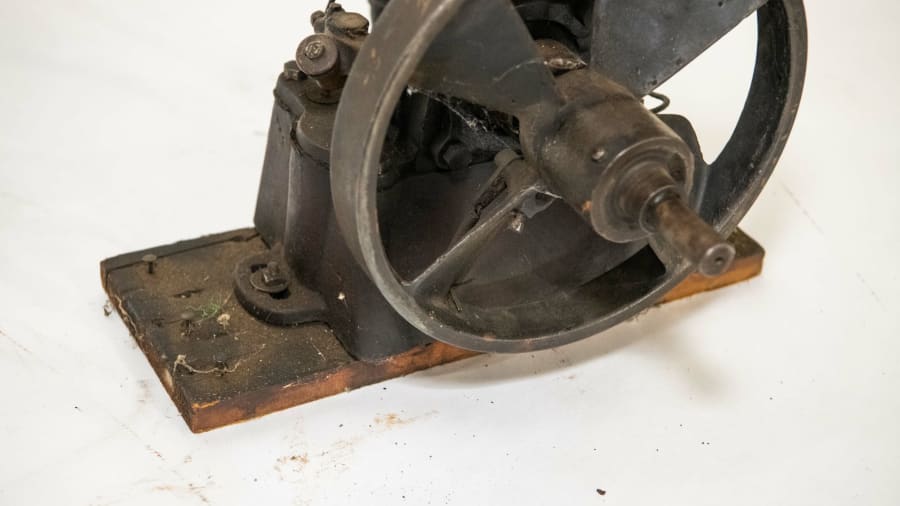 Maytag Upright OneCylinder Engine at Gone Farmin' Spring Classic 2023