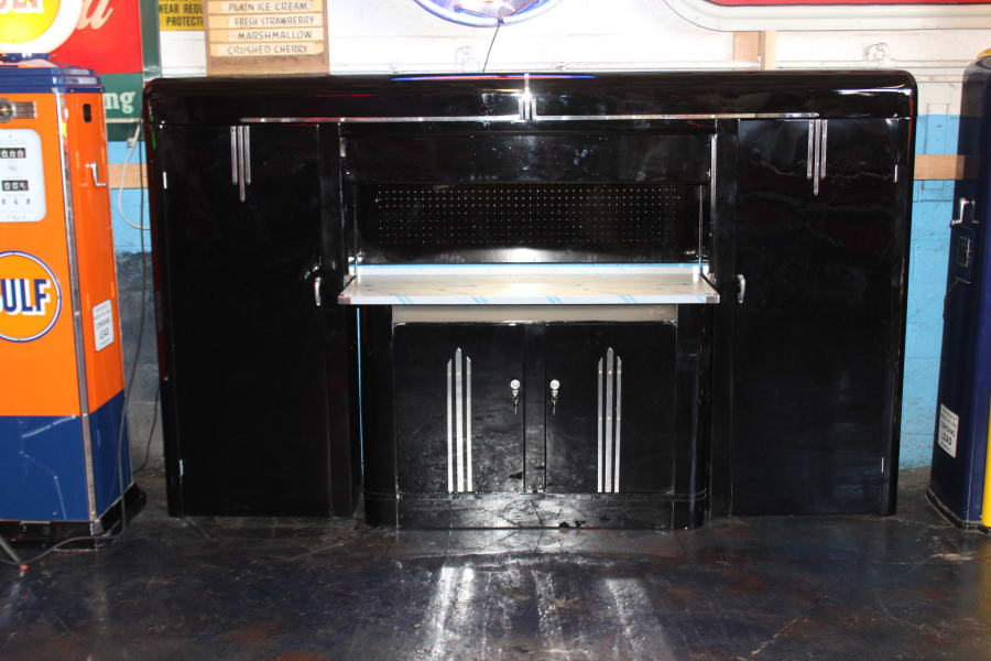 1940s Alemite Workbench at Indy 2023 as M189 Mecum Auctions