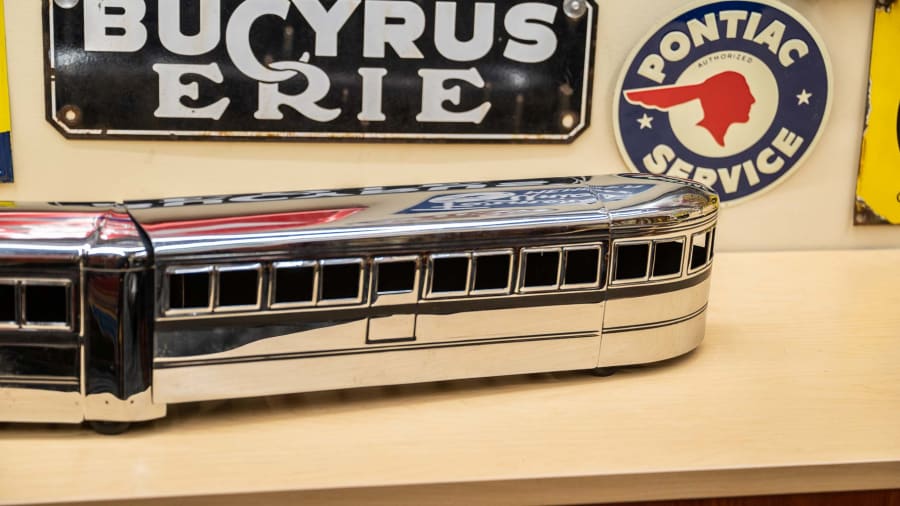 The Pioneer Zephyr Model Train at The World’s Largest Road Art Auction