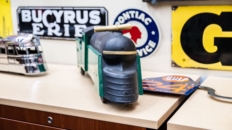 magna tile dinosaurs