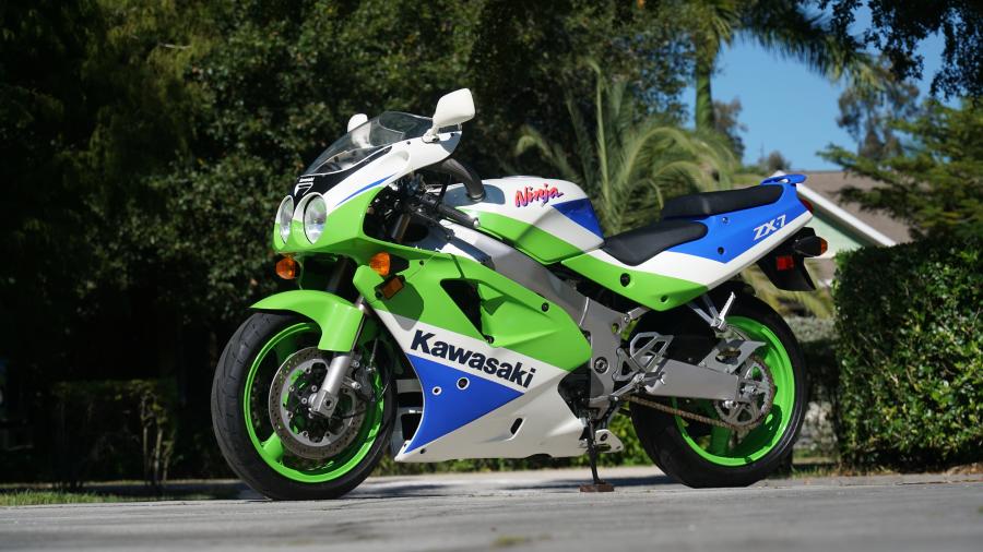 M 1992 Kawasaki Zx-7 For Sale At Auction - Mecum Auctions