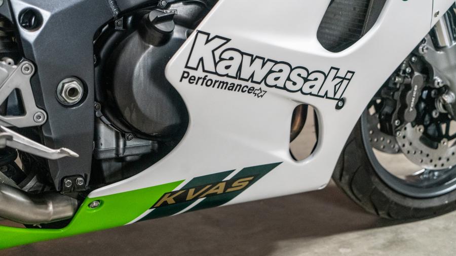 むーみん 2001 Kawasaki ZX-7R For Sale At Auction - Mecum Auctions