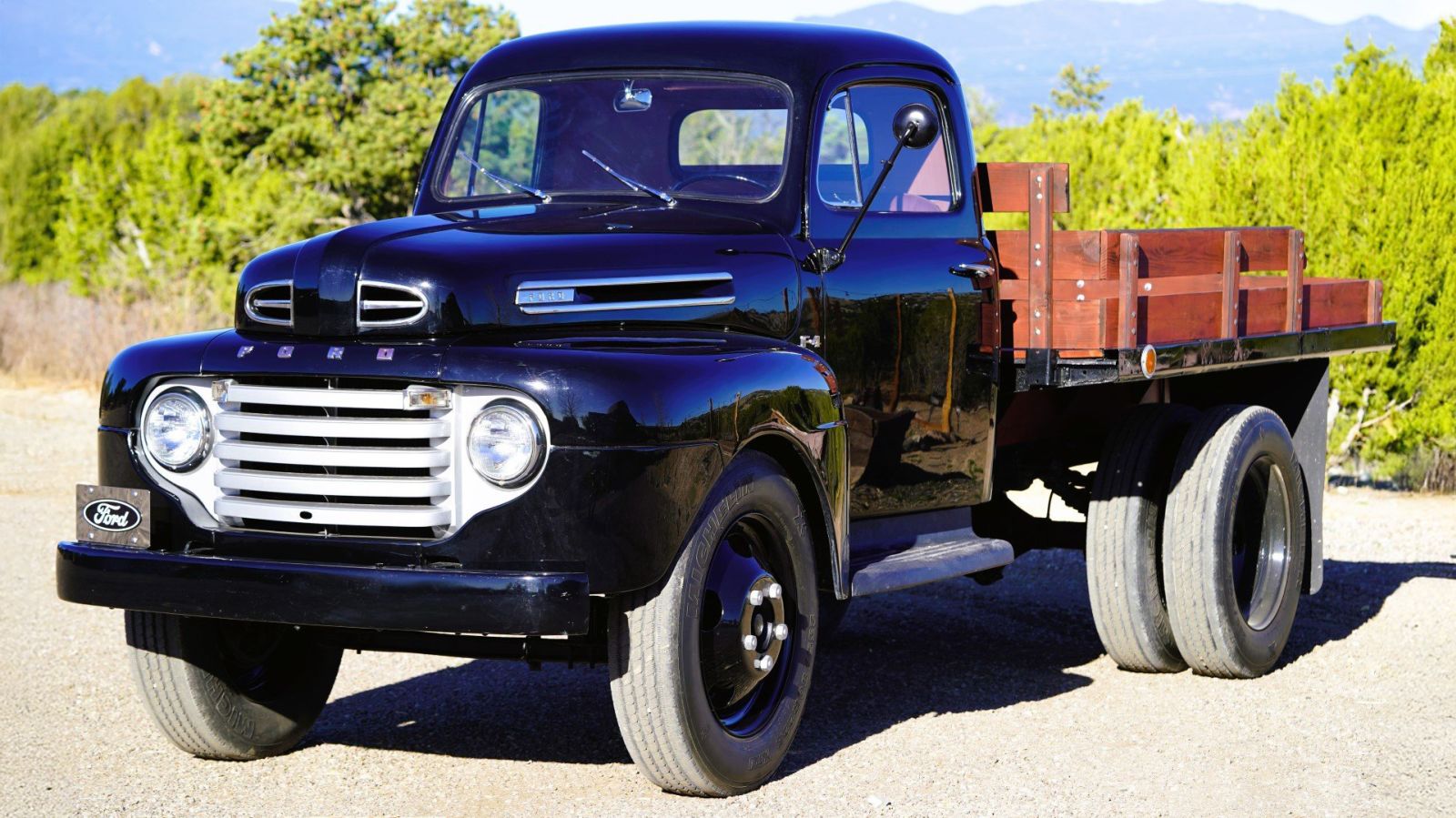 1949 Ford F4