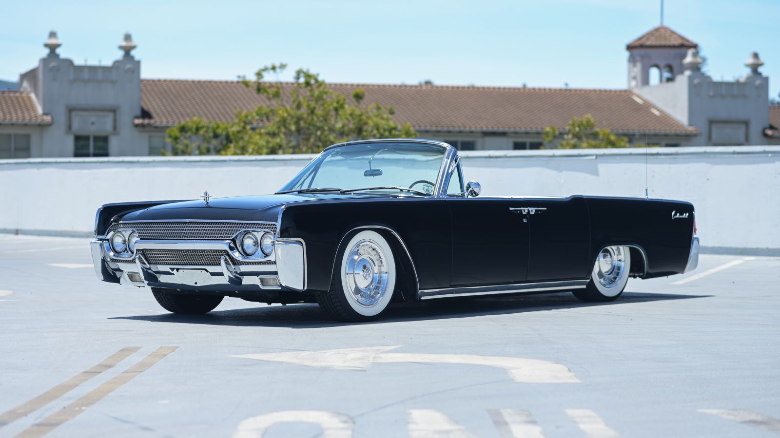 1961 Lincoln Continental Convertibl...