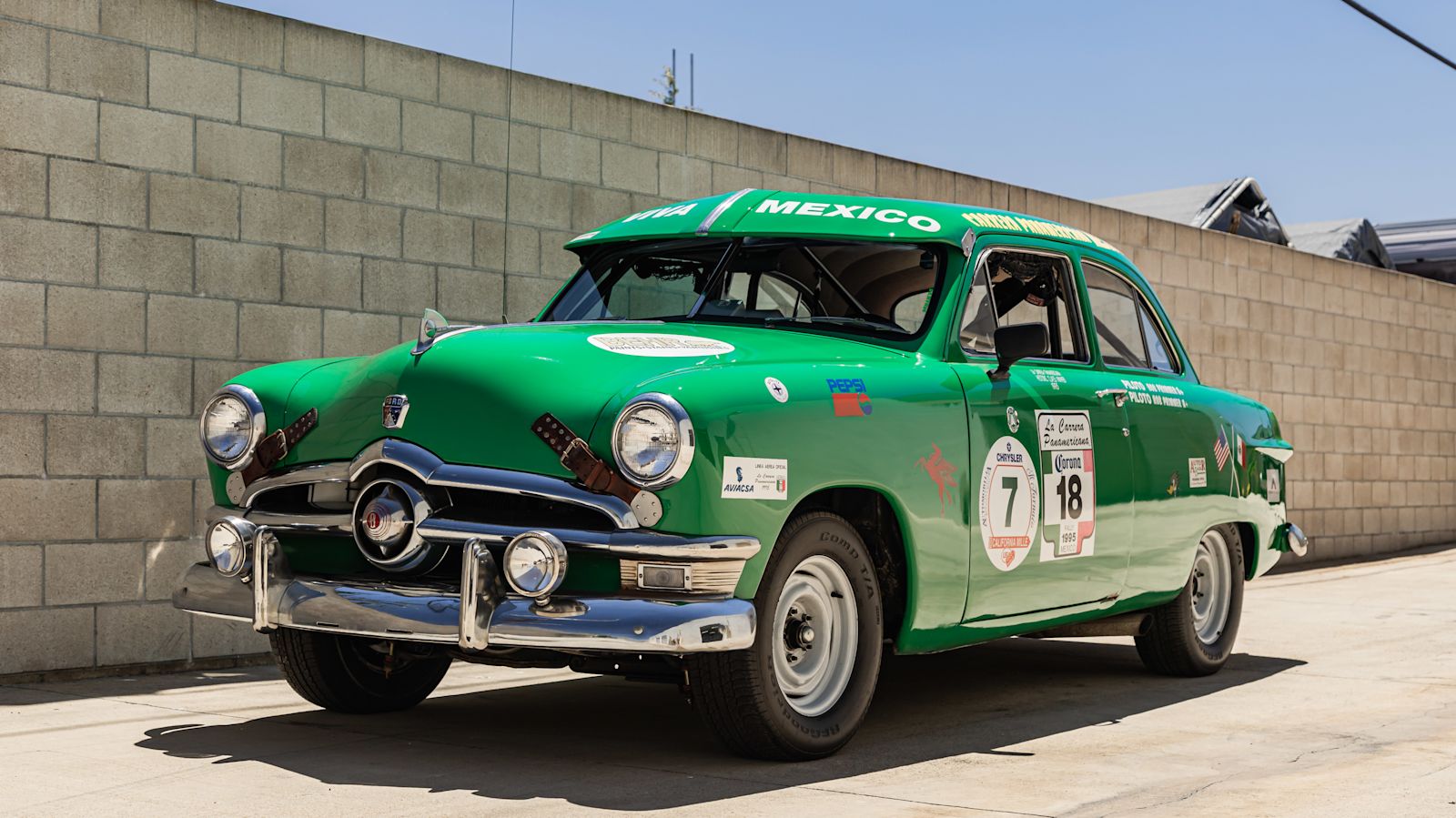 1950 Ford Standard Sedan Paname...