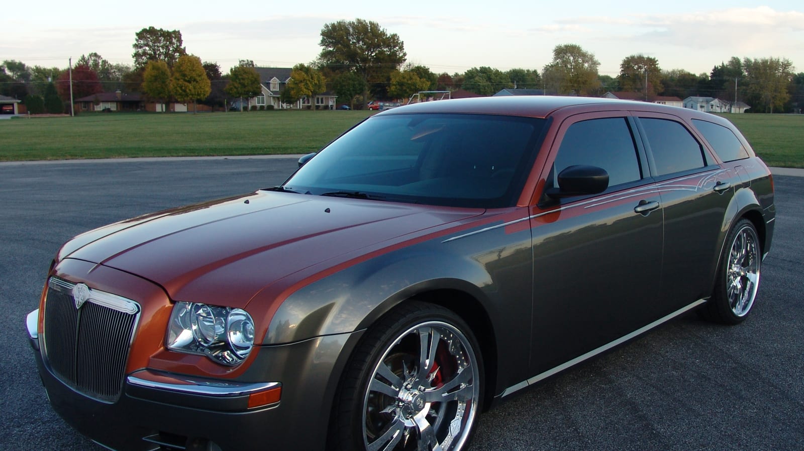 2005 Dodge Magnum at Des Moines 2012 as S44 Mecum Auctions