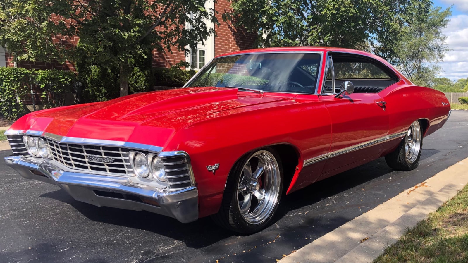 1967 Chevrolet Impala at Chicago 2022 as F206 Mecum Auctions