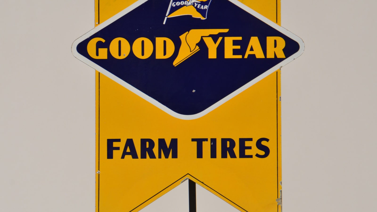 Goodyear Farm Tires DSP 31.5x35.5 at Gone Farmin' Nashville 2014 as M134 Mecum Auctions