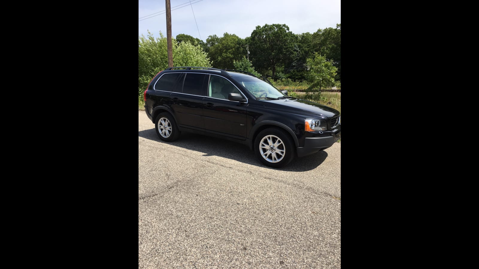 2006 Volvo XC90 at Indy 2020 as W247 Mecum Auctions