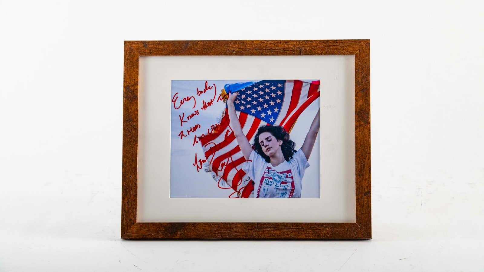 Lana Del Ray Signed Photograph at Indy 2023 as Z135 - Mecum Auctions