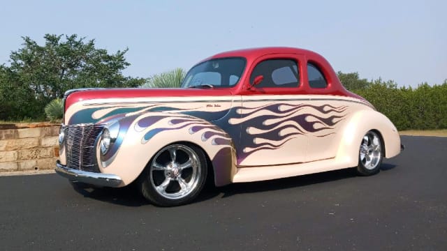 1940 Ford Deluxe Custom Coupe