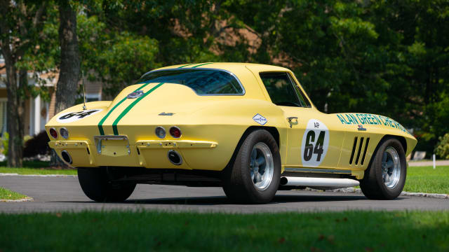 Reggie Jackson bringing 18 of his classic cars to Mecum Indianapolis