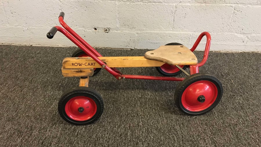 Radio Flyer Row-Cart 27x18x16 at Kissimmee Road Art 2019 as P185 ...