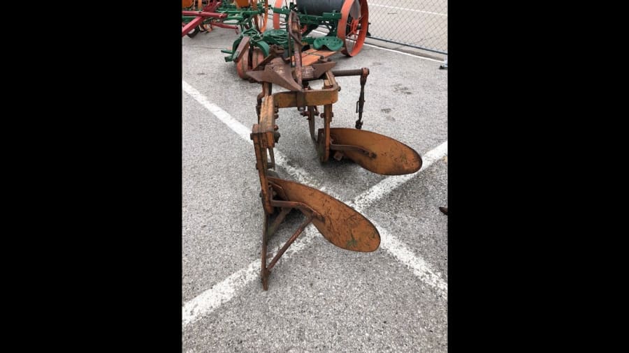 Disc Plow At Gone Farmin Spring Classic 2021 As T205 Mecum Auctions 4712