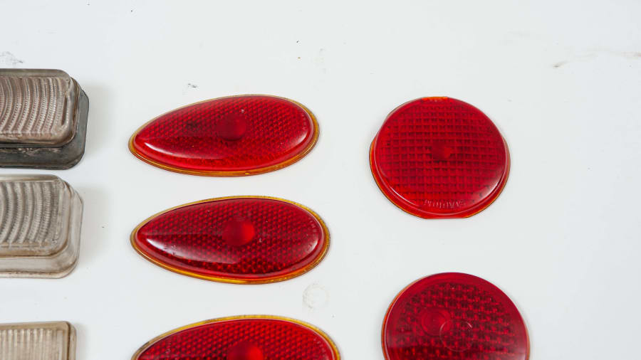 Vintage Car Lenses at Indy Road Art 2021 as E389 - Mecum Auctions