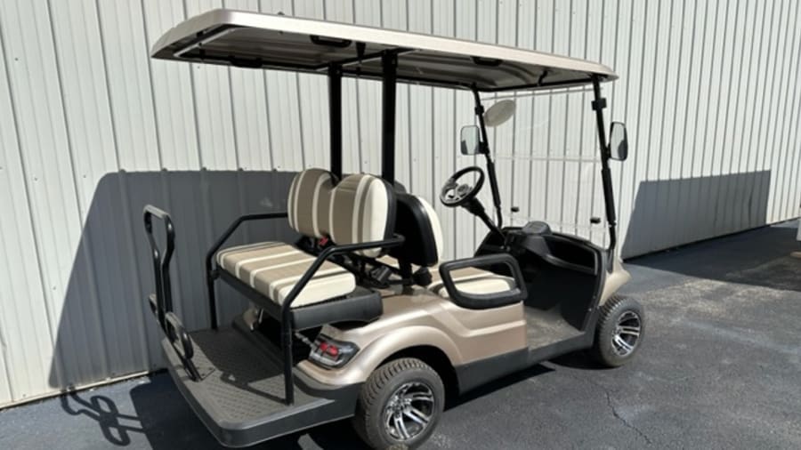 2023 Icon Golf Cart at Indy 2023 as J56 Mecum Auctions