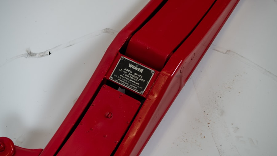 Weaver Hydraulic Jack at Indy Fall Special 2023 as Z245 Mecum Auctions