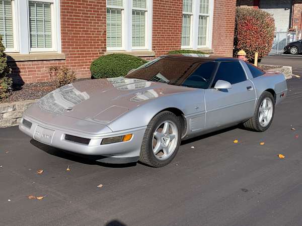 Chevrolet Corvette Coupe Collector Edition for sale: listings and market values