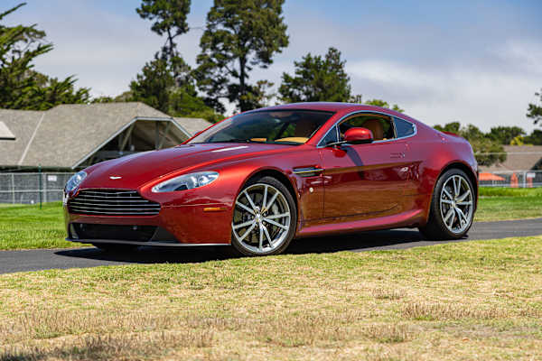 2012 Aston Martin Vantage: market value and price history