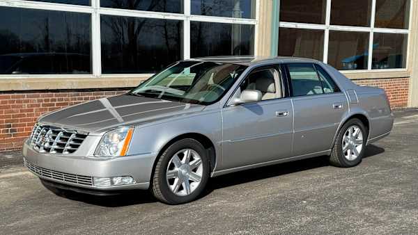 2006 Cadillac DTS: market value and price history