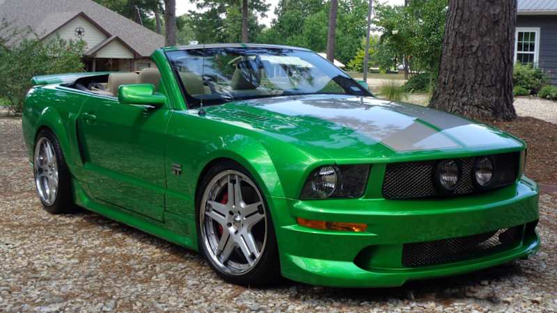 2005 Ford Mustang GT Convertible