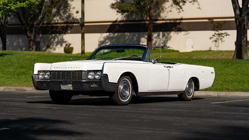 Lincoln Continental Convertible