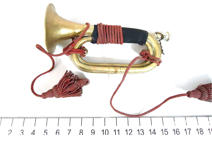 2002 Windtalkers Wwii Japanese Reproduction Bugle at Santa Monica 2013 as S160 Mecum Auctions