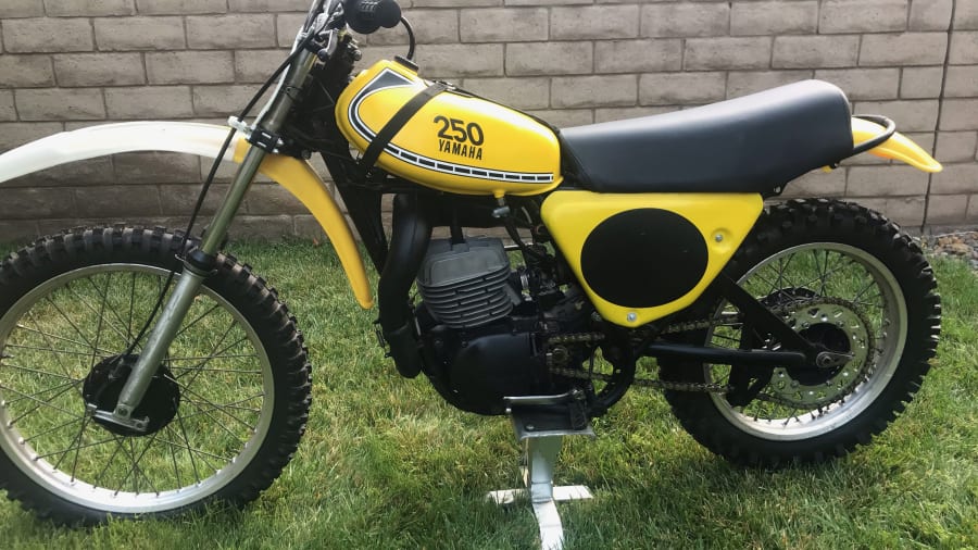 再入荷通販☆1975年・ヤマハ・YZ250・北海道札幌近 126cc-250cc