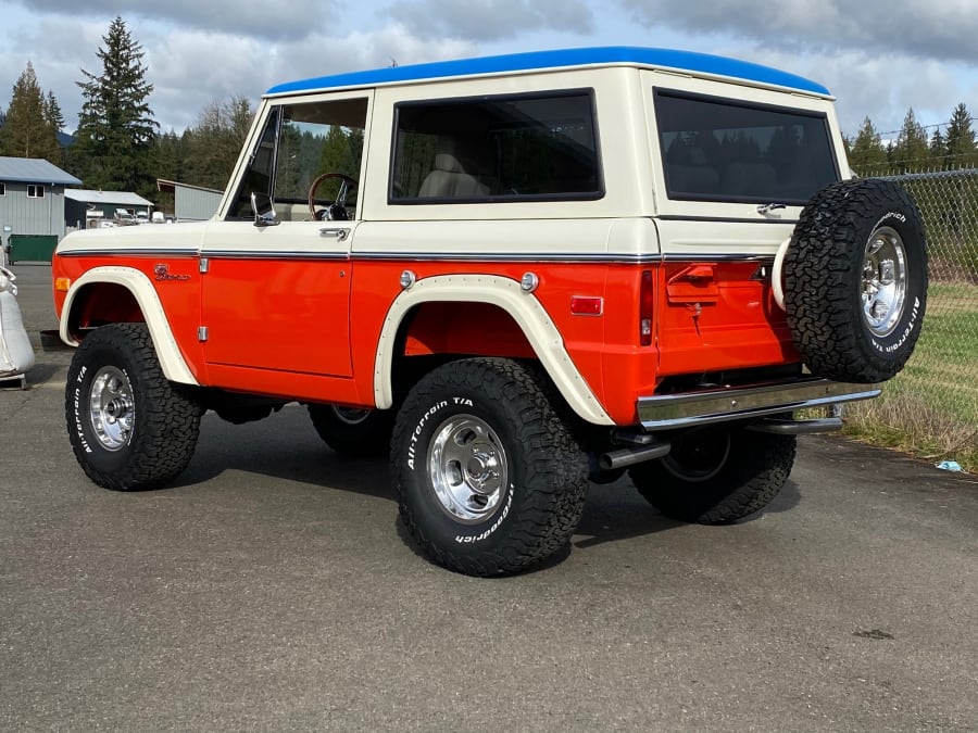 1975 Ford Bronco Denver Broncos Edition for sale on BaT Auctions - sold for  $25,000 on March 23, 2020 (Lot #29,309)