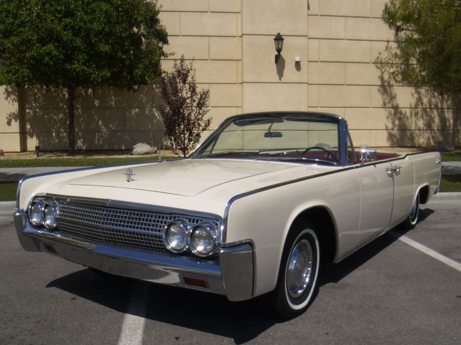 1963 Lincoln Continental Convertible for Sale at Auction - Mecum Auctions