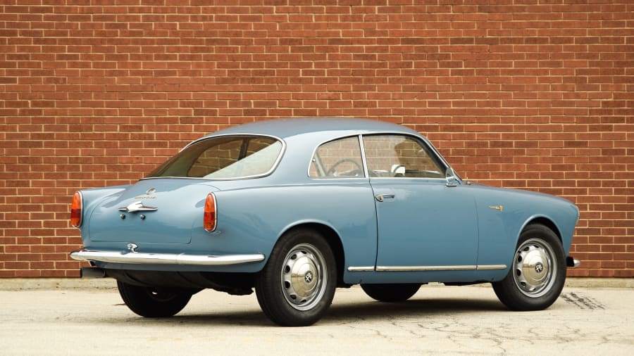 1960 Alfa Romeo Giulietta Sprint Coupe For Sale At Auction - Mecum