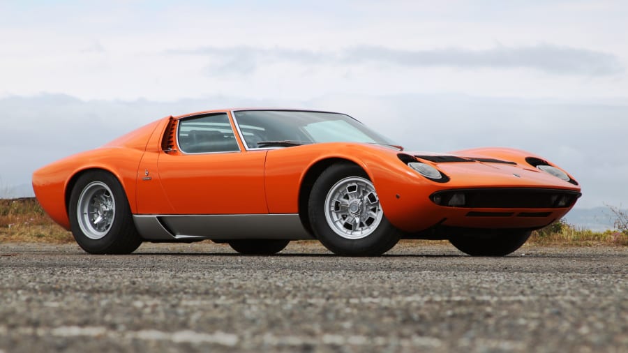 1969 Lamborghini Miura P400 S at Monterey 2015 as S66 - Mecum Auctions