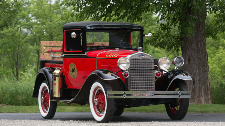 Scale model of Ford Model A Battalion Chiefs Vehicle NYFD (1930) produced by Mat