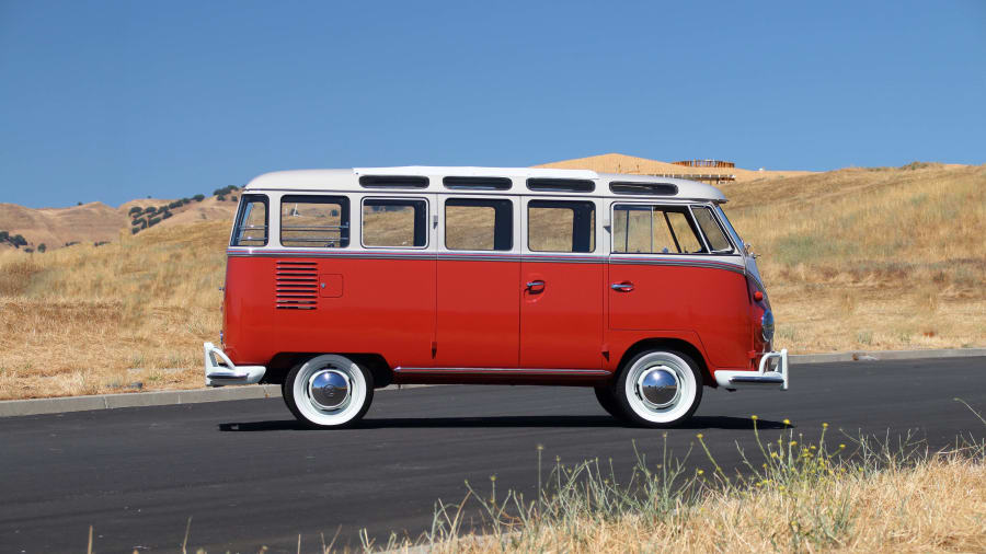 1959 Volkswagen Deluxe 23-Window Bus for sale at Monterey 2017 as F86 -  Mecum Auctions