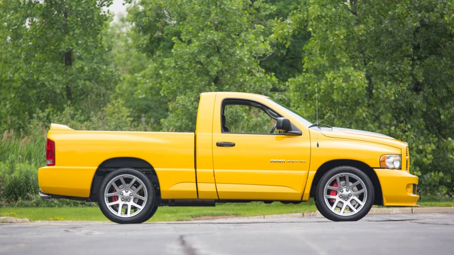 413-Mile 2005 Dodge Ram SRT-10 Yellow Fever Edition for sale on BaT Auctions - closed on May 15, 2022 (Lot #73,420) | Bring a Trailer