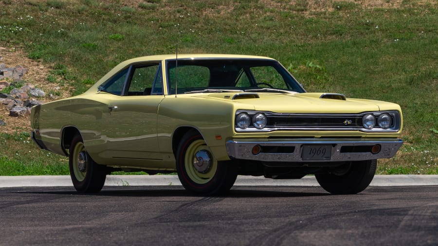 1969 Dodge Hemi Super Bee For Sale At Auction - Mecum Auctions