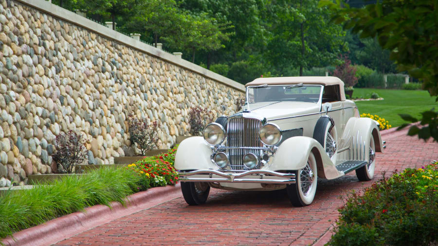 1933 Duesenberg Model J Convertible Coupe Disappearing Top