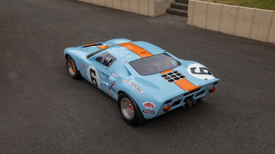 Superformance Rebuilds History With Original Specification 1969 GT40s –  GTPlanet