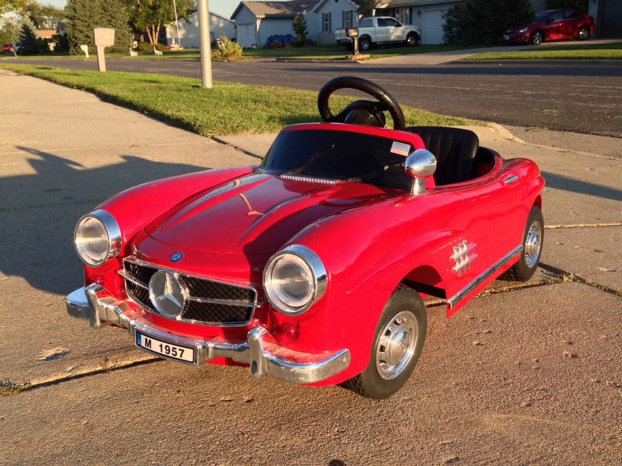 1957 Mercedes Kiddie Ride at Chicago 2013 as H82 - Mecum Auctions