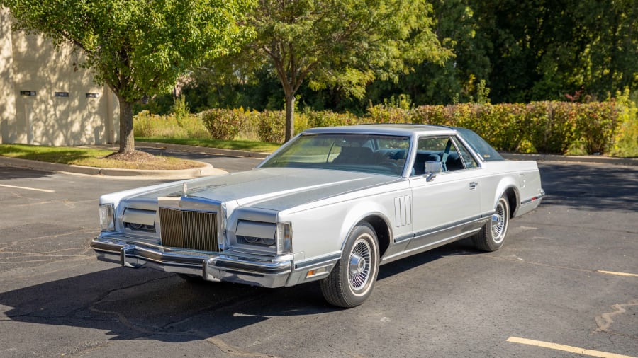 1979-lincoln-continental-mark-v-for-sale-at-chicago-2022-as-f84-mecum