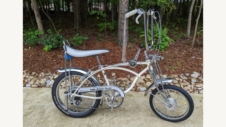 1970 Schwinn Sting Ray Cotton Picker Bicycle for Sale at Auction