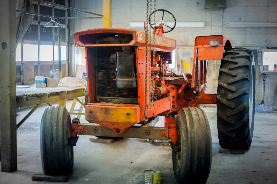 1967 Allis Chalmers D21 Parts Tractor at Ontario Tractor Auction 2017 as F112 Mecum Auctions