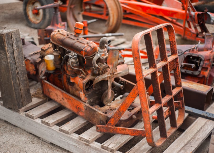 Large Pallet at Ontario Tractor Auction 2017 as M87 Mecum Auctions