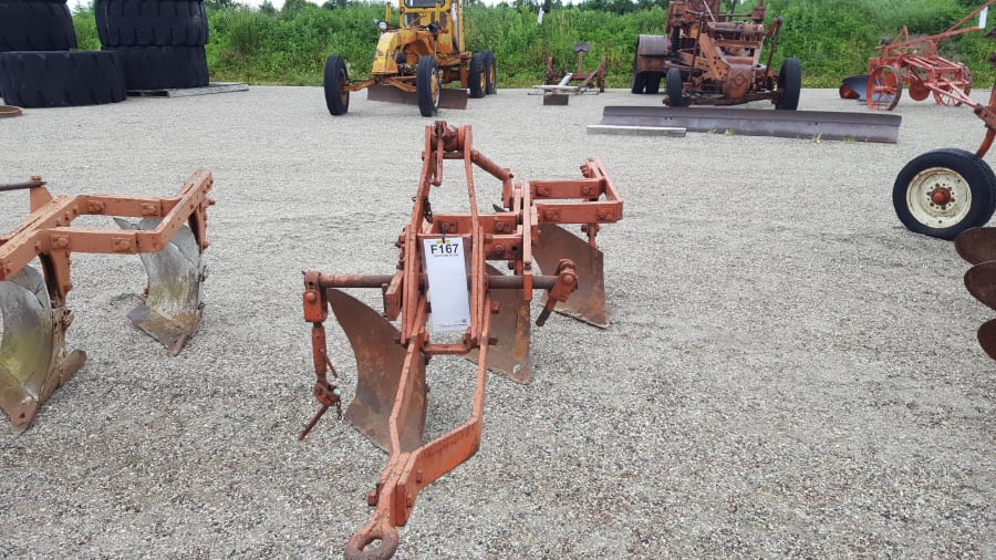 3 Bottom Plow at Ontario Tractor Auction 2017 as F167 Mecum Auctions