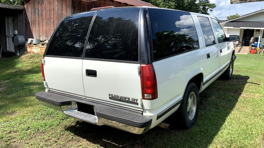 1994 Chevrolet Suburban For Sale At Auction - Mecum Auctions