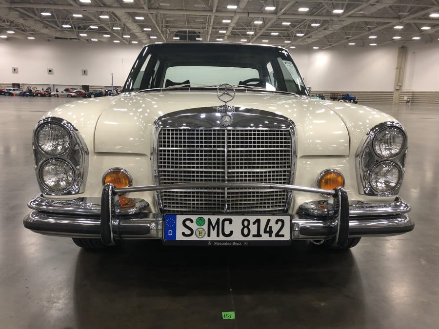1972 Mercedes-Benz 280SEL For Sale At Auction - Mecum Auctions
