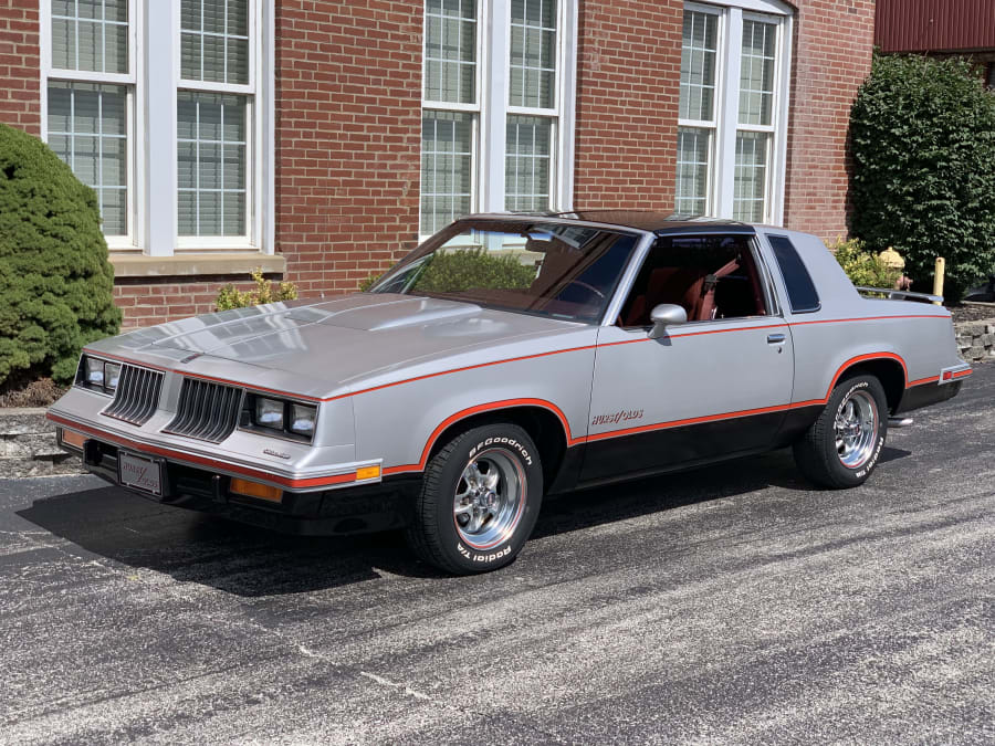1984 Oldsmobile Hurst/Olds for Sale at Auction - Mecum Auctions