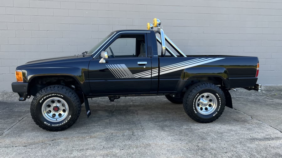 1987 Toyota Pickup For Sale At Auction - Mecum Auctions